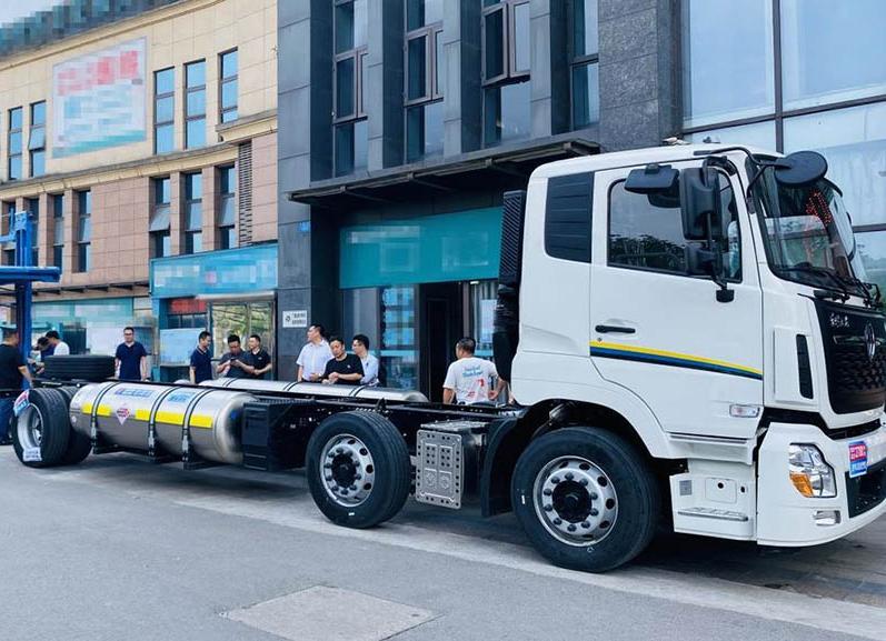 Dongfeng Commercial Vehicle расширяет линейку газомоторной техники